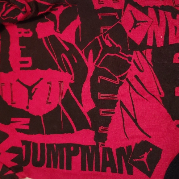 Set of two Air Jordan short sleeved onesies/bodysuits - Picture 3 of 5